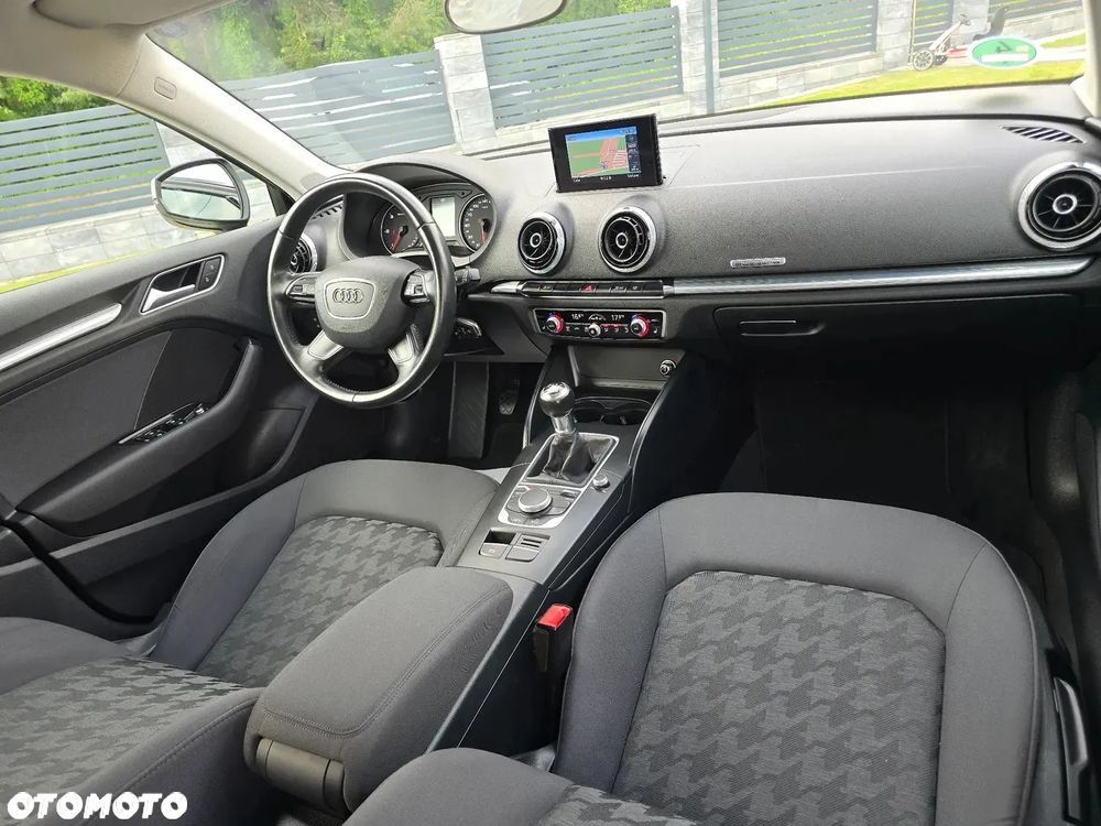 Audi A3 Sportback 2.0 TDI quattro design - 19