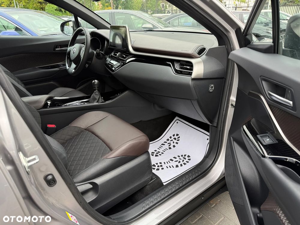 Toyota C-HR 1.2 T Prestige - 18