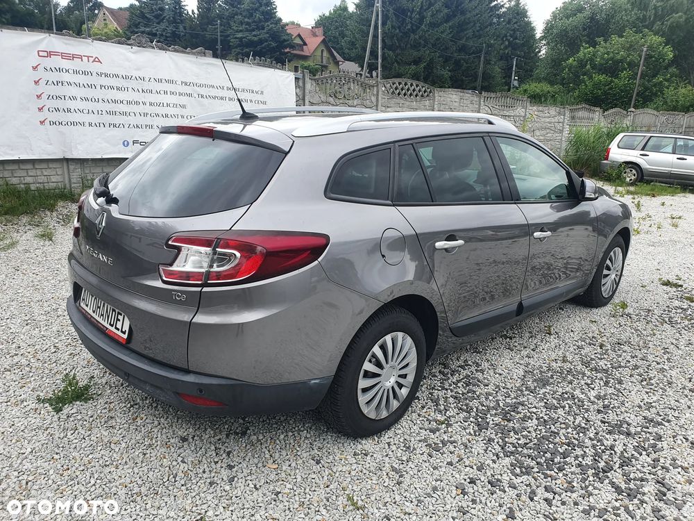 Renault Megane TCe 130 Dynamique - 3