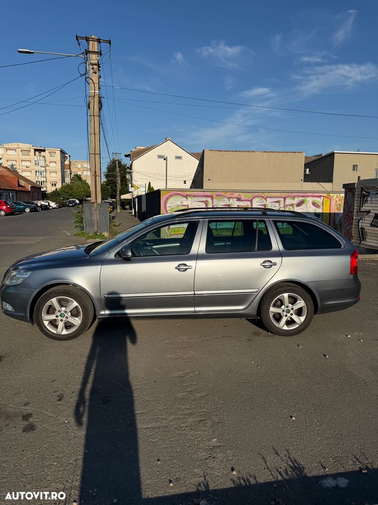 Skoda Octavia 2.0 TDI DPF Ambition - 2