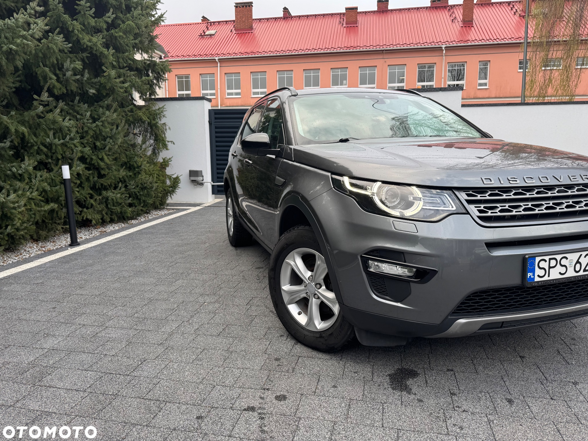 Land Rover Discovery Sport 2.0 eD4 HSE - 10