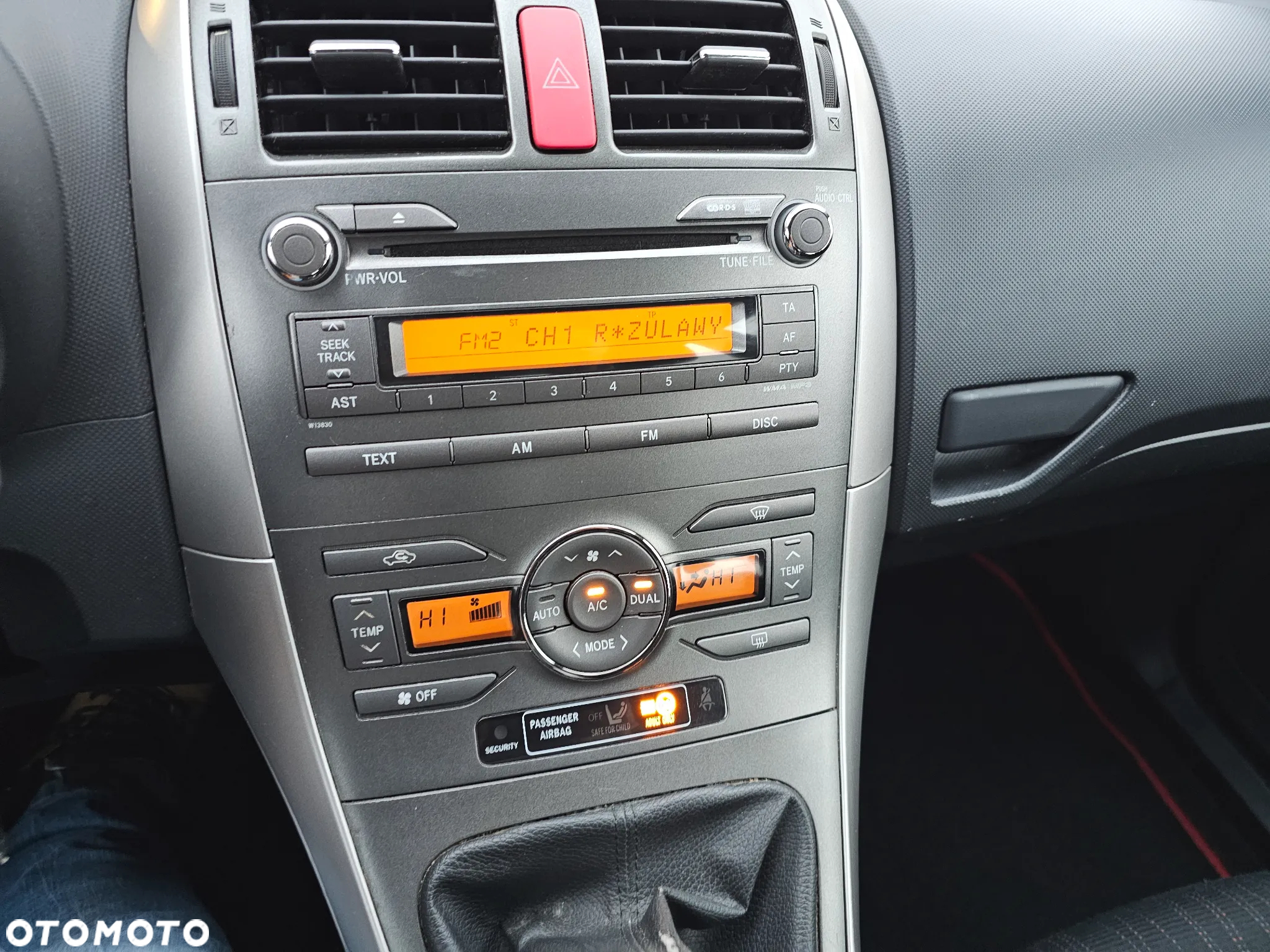 Toyota Auris 1.33 VVT-i Life - 22
