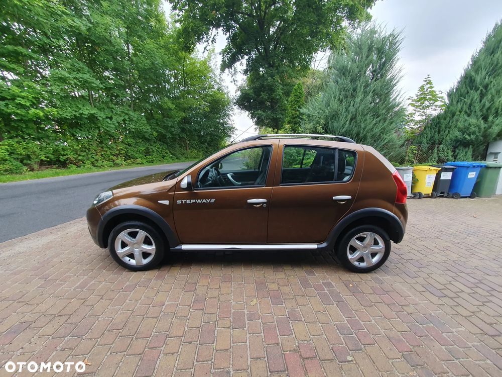 Dacia Sandero 1.5 dCi Stepway II - 4