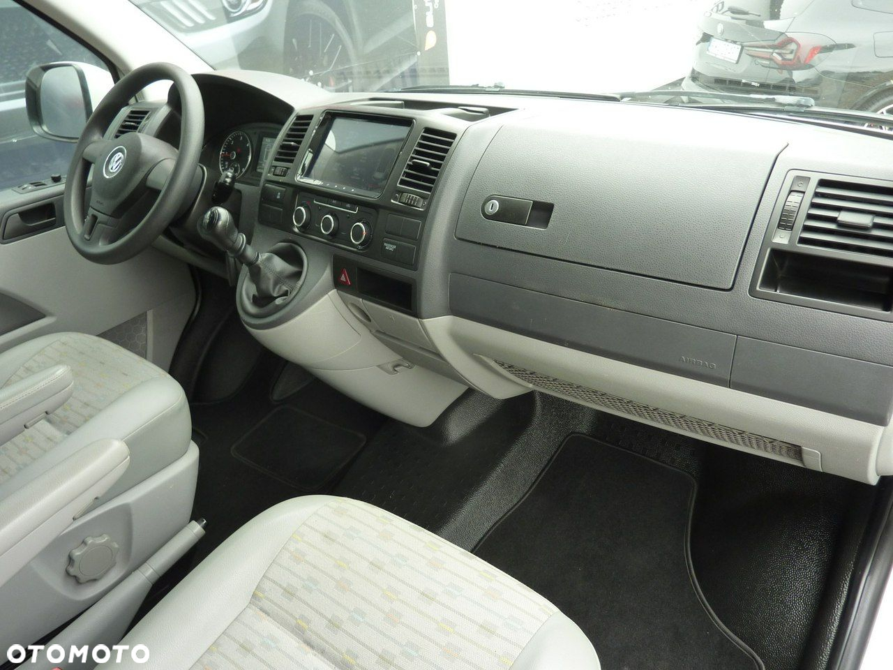 Volkswagen Transporter - 12