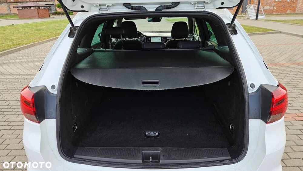 Opel Astra 1.4 Turbo Start/Stop Innovation - 11