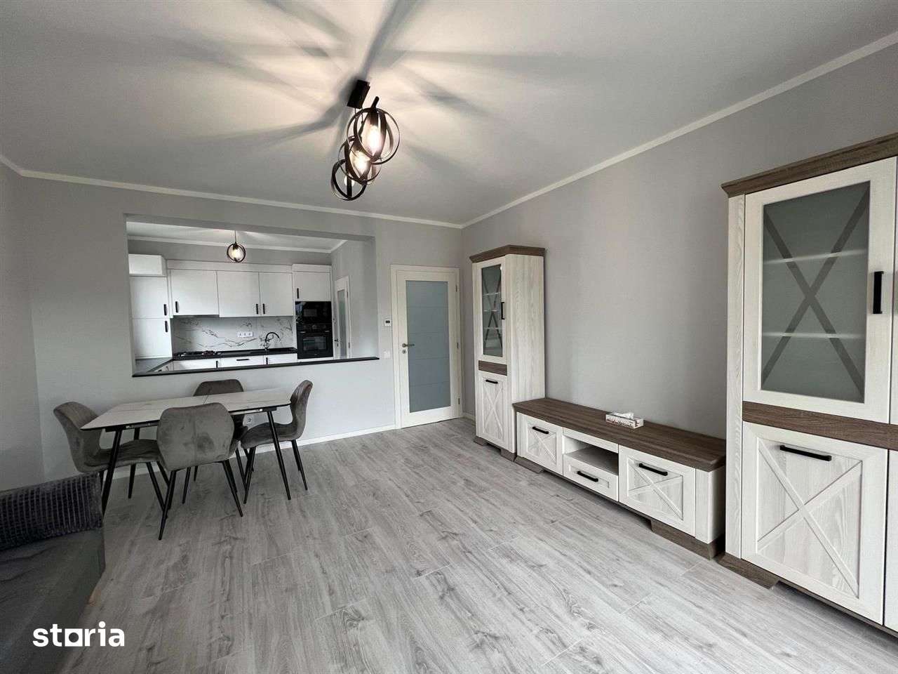 Ap 2 camere, la vila - mobilat si utilat - balcon - DaVinci Homes — fotografia 3