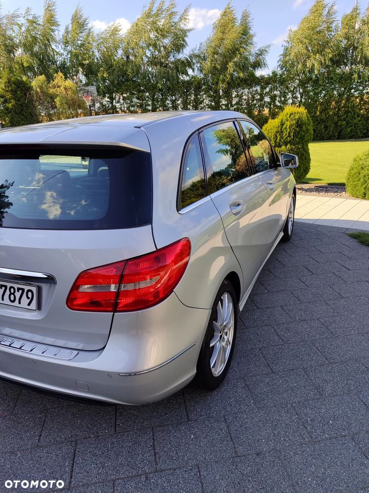 Mercedes-Benz Klasa B 180 - 7