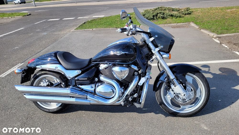 Suzuki Intruder - 2