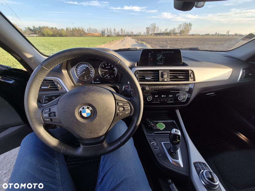 BMW Seria 1 120i Sport-Aut Urban Line - 17