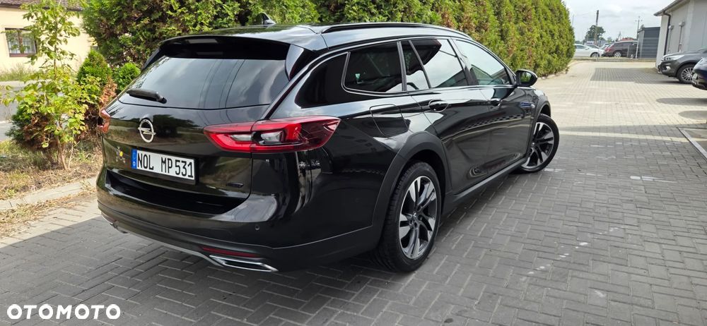 Opel Insignia 2.0 BiTrb D 4x4 Automatik Exclusive - 11