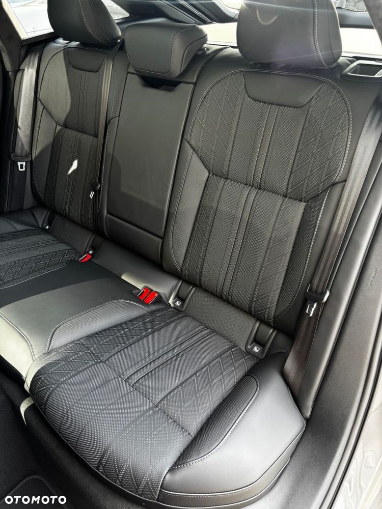 Audi A6 Allroad - 16