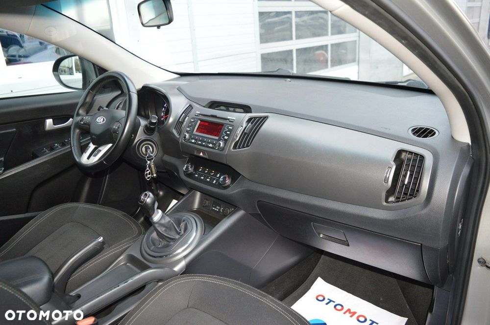 Kia Sportage 1.7 CRDI 2WD Vision - 24