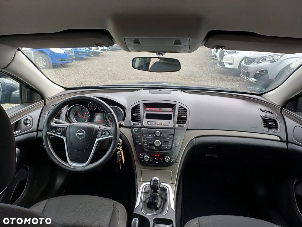 Opel Insignia 1.4 T Edition S&S - 18