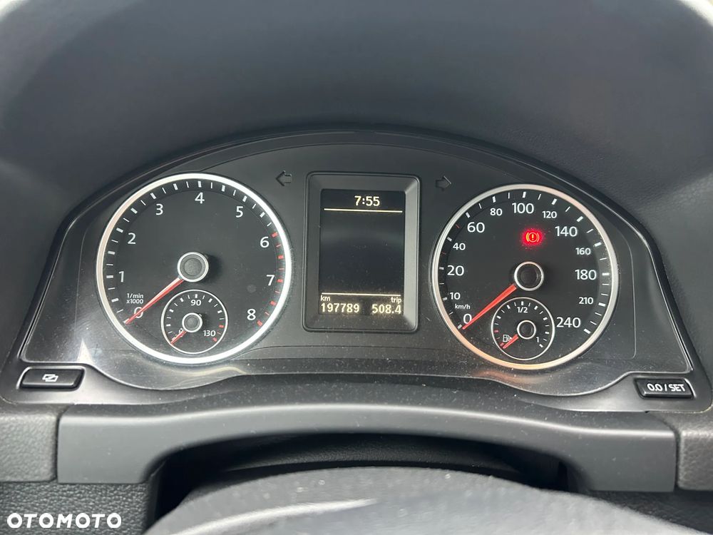 Volkswagen Tiguan - 8