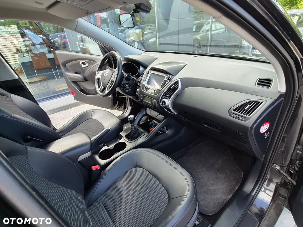 Hyundai ix35 1.6 2WD blue Style - 15