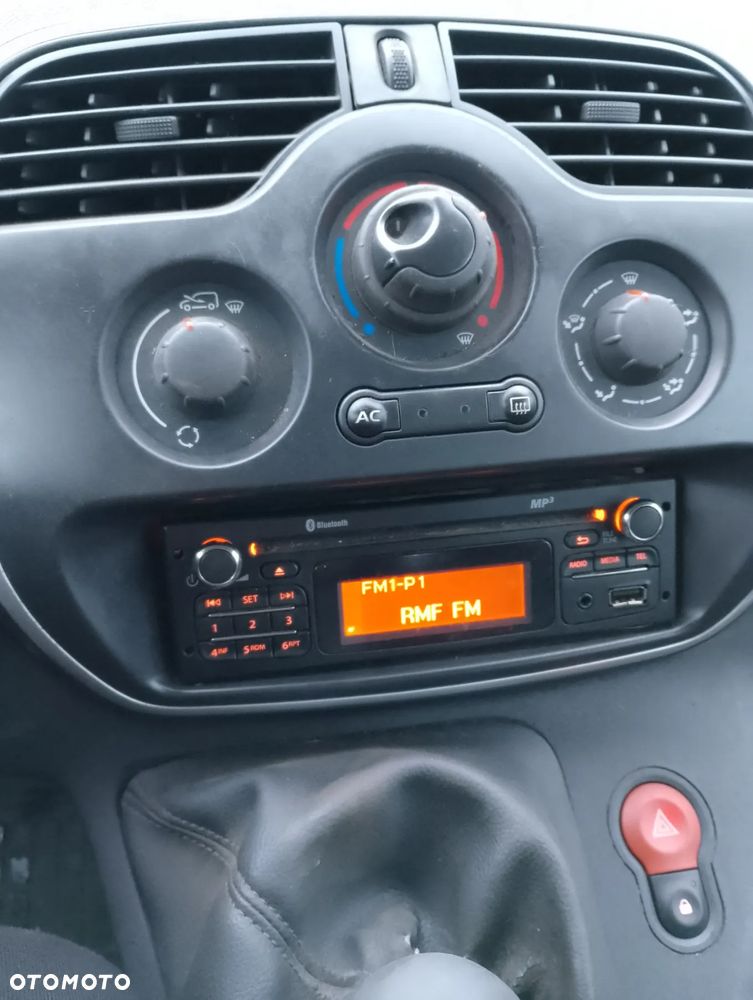 Renault KANGOO - 16