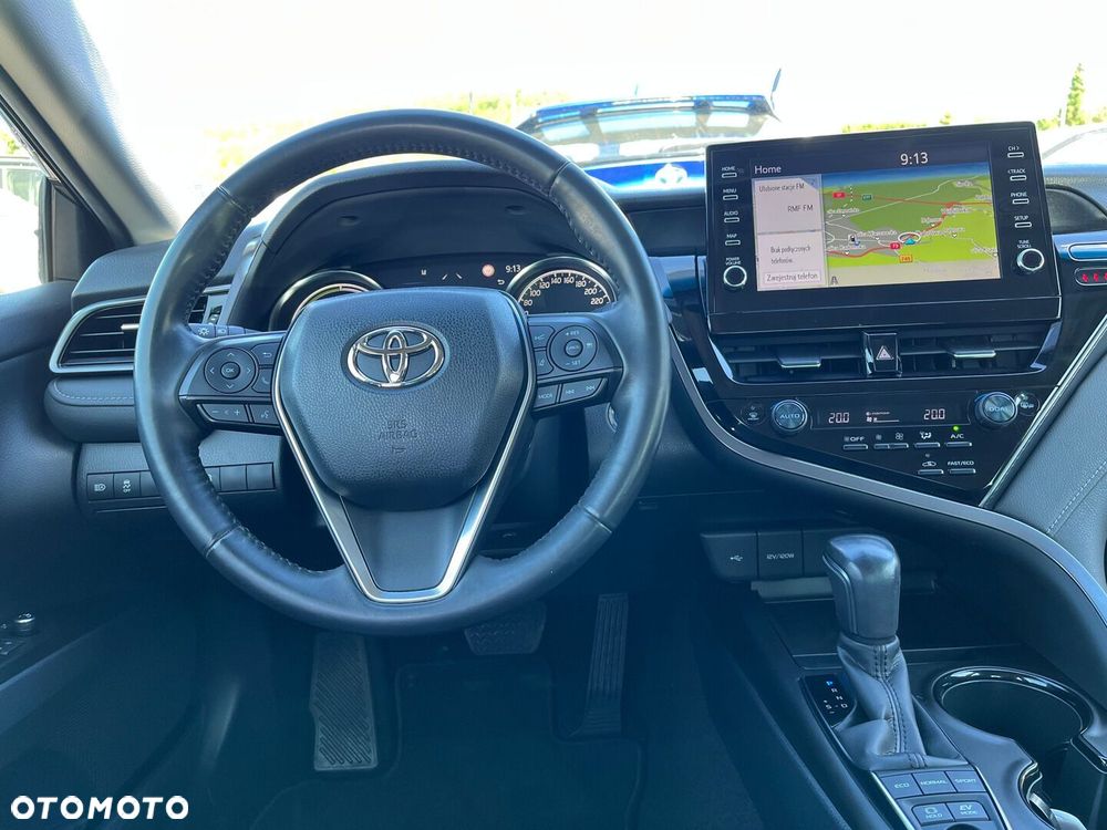 Toyota Camry 2.5 Hybrid Prestige CVT - 11