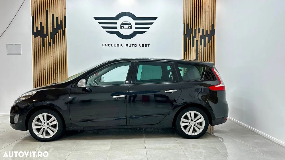 Renault Grand Scenic - 12