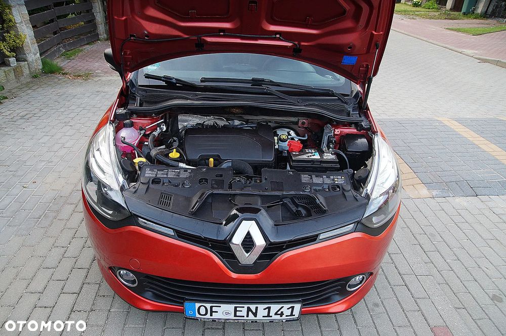 Renault Clio 1.2 16V 75 Experience - 22