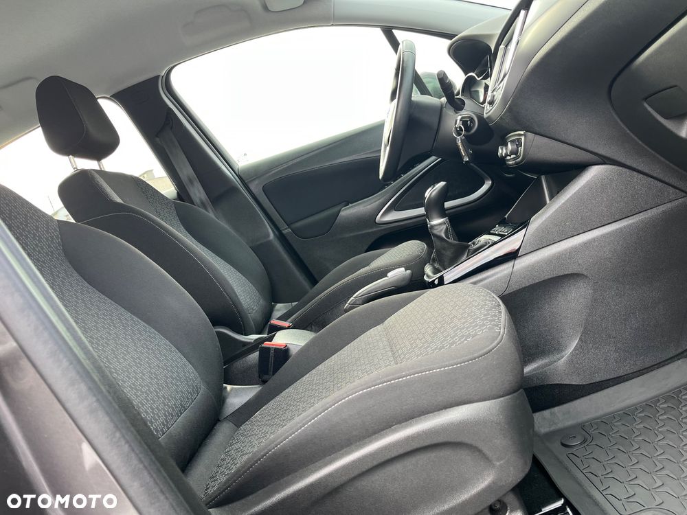 Opel Crossland X - 26