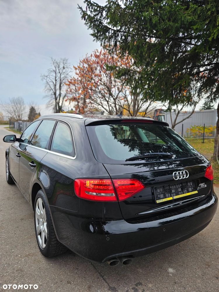 Audi A4 Avant - 6