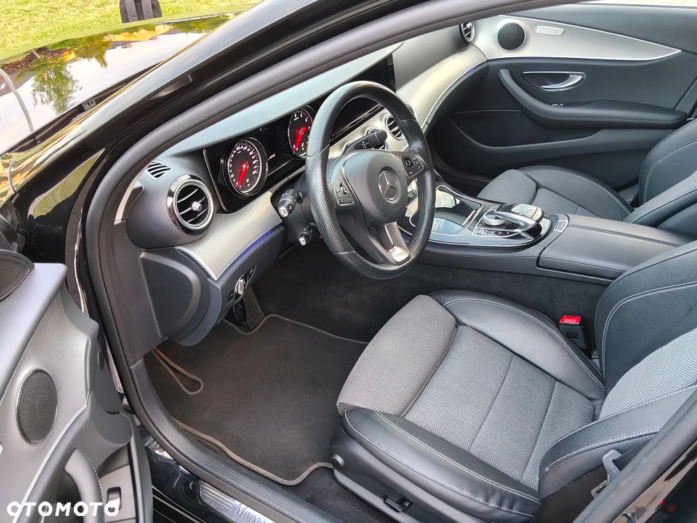 Mercedes-Benz Klasa E 200 9G-TRONIC Avantgarde - 14