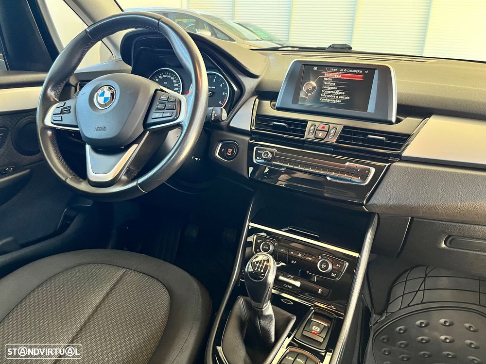 BMW 216 Active Tourer d Advantage - 10