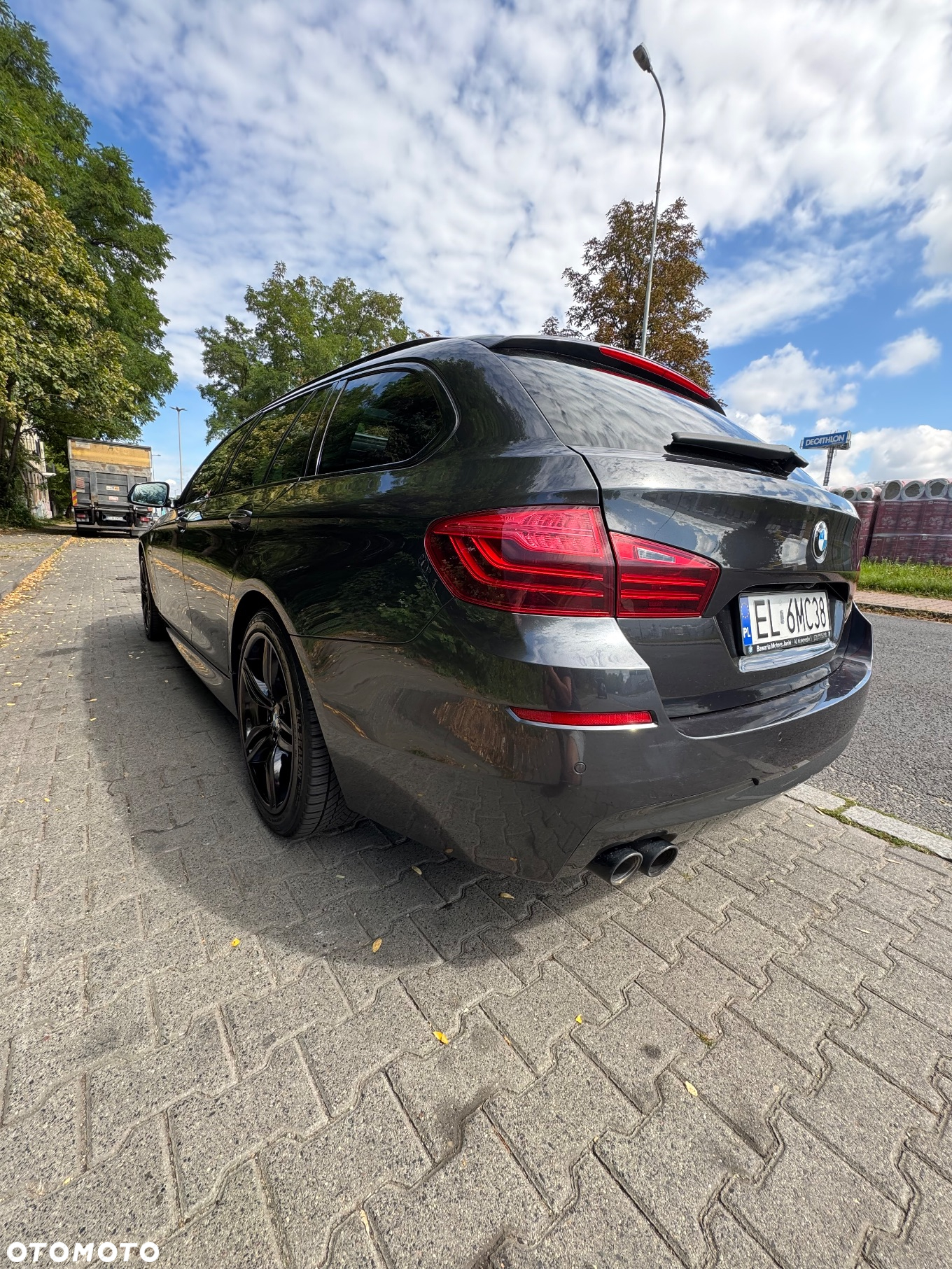 BMW Seria 5 525d xDrive - 9
