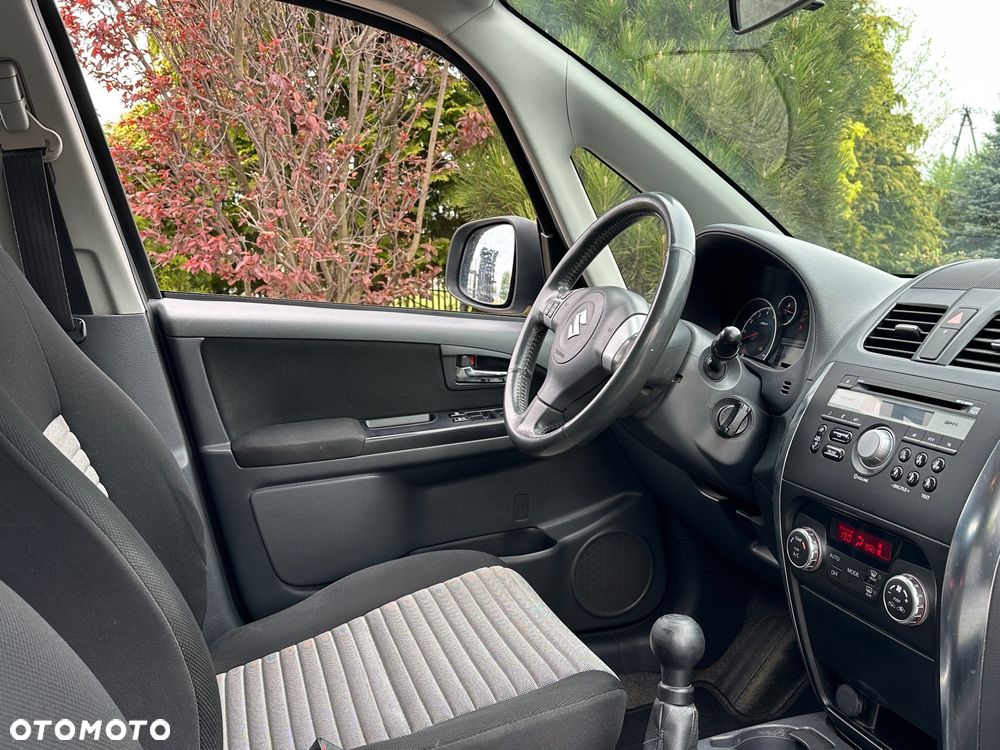 Suzuki SX4 1.6 VVT 4x2 Comfort - 8