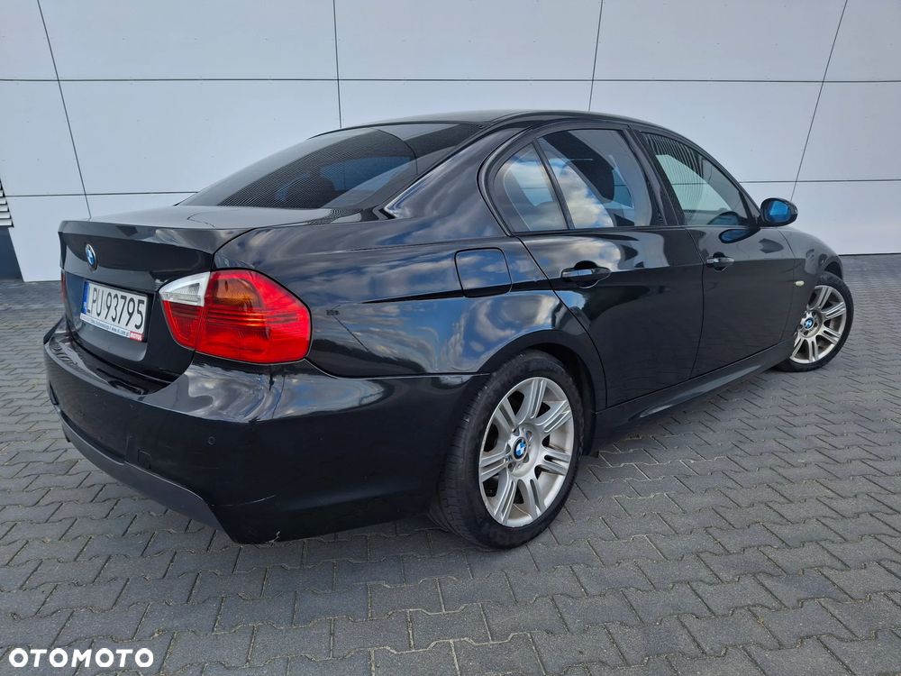 BMW Seria 3 318d DPF Edition Sport - 27