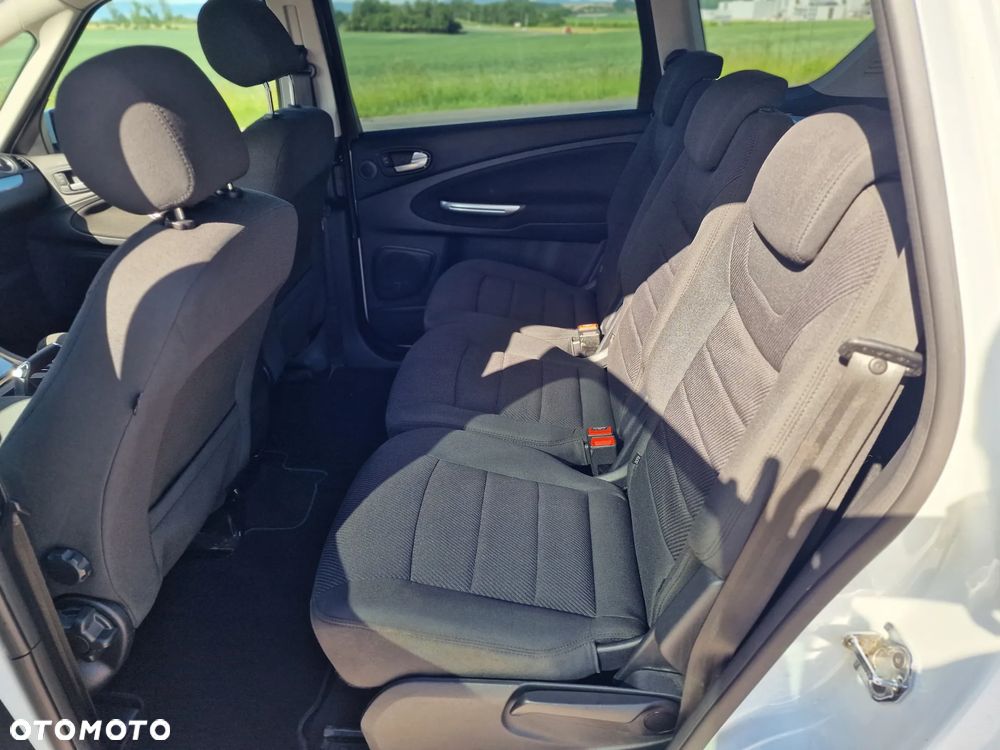 Ford S-Max 2.0 TDCi Titanium - 21