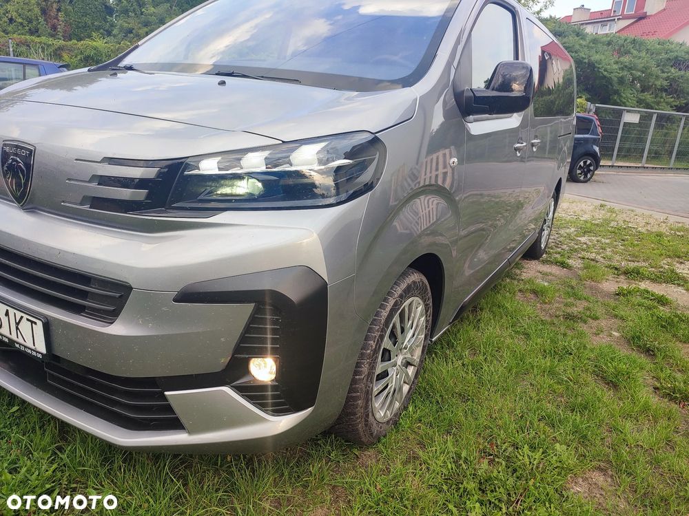 Peugeot Traveller 2.0 BlueHDi Long Business EAT8 - 4