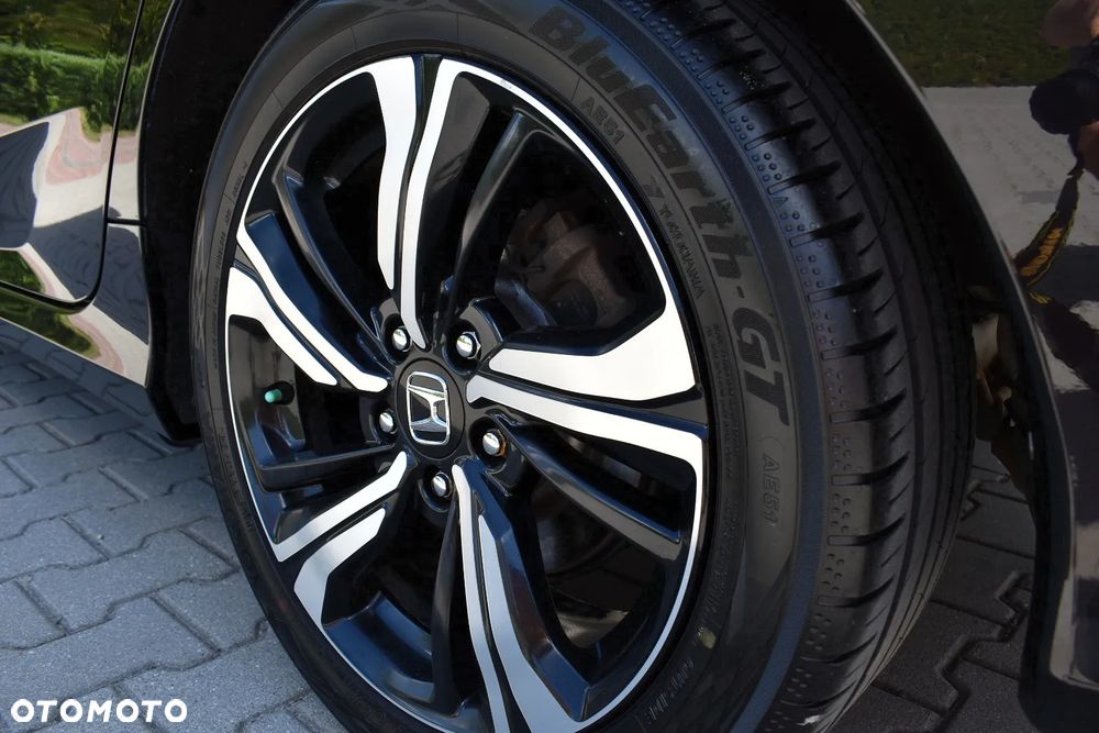 Honda Civic 1.5 T Executive - 8