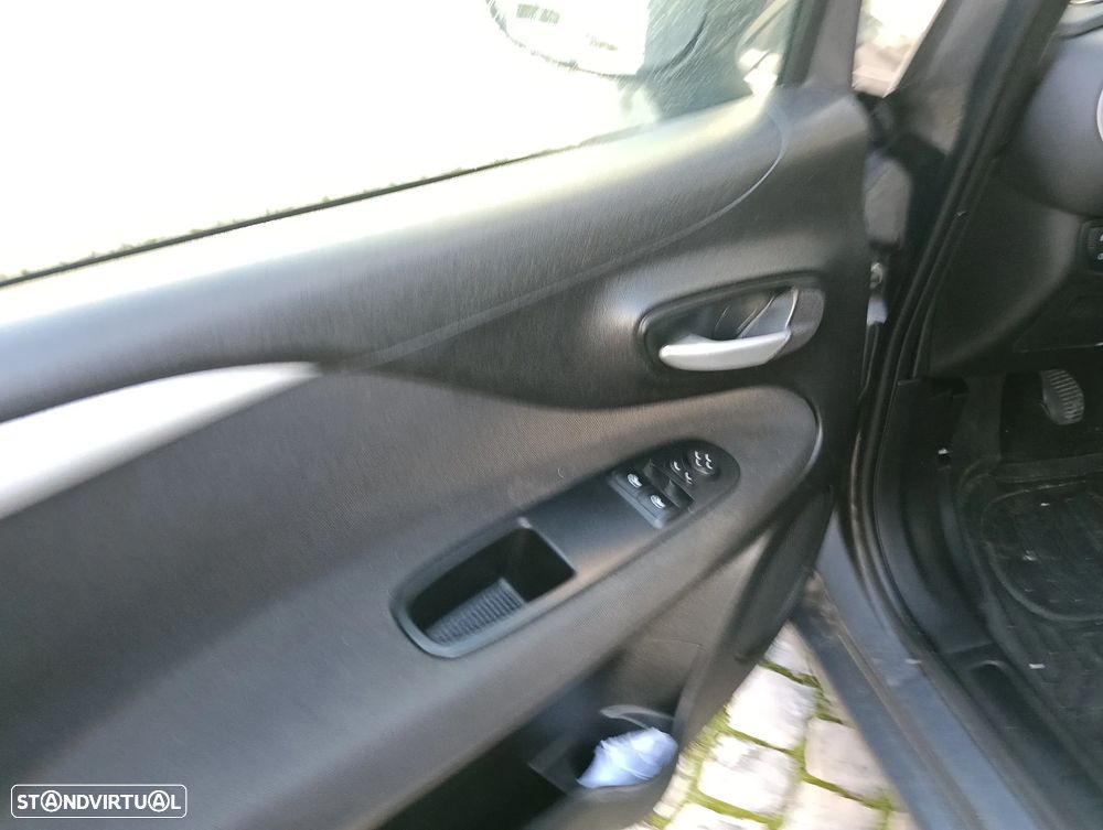 Fiat Grande Punto - 17