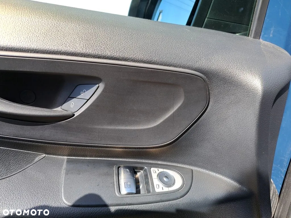 Mercedes-Benz Vito - 18