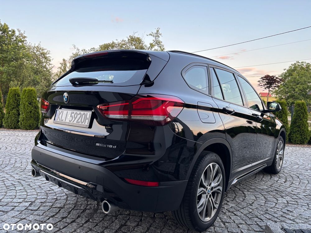 BMW X1 sDrive18d Sport Line - 7
