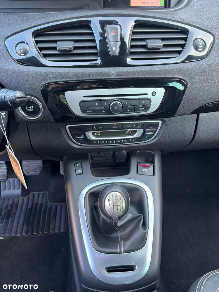 Renault Grand Scenic Energy dCi 130 Start & Stop Bose Edition - 20