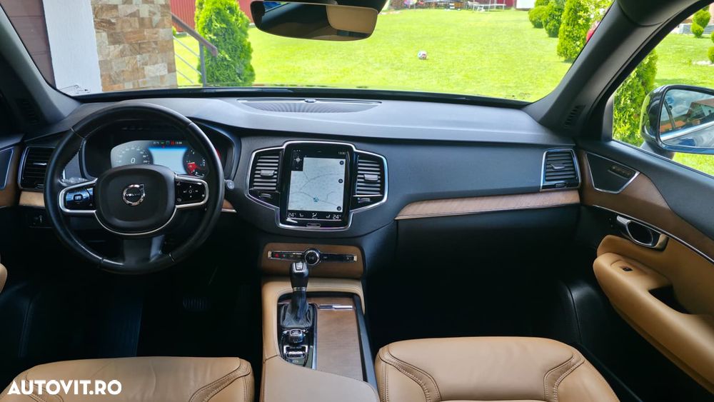 Volvo XC 90 D5 AWD Geartronic Inscription - 9