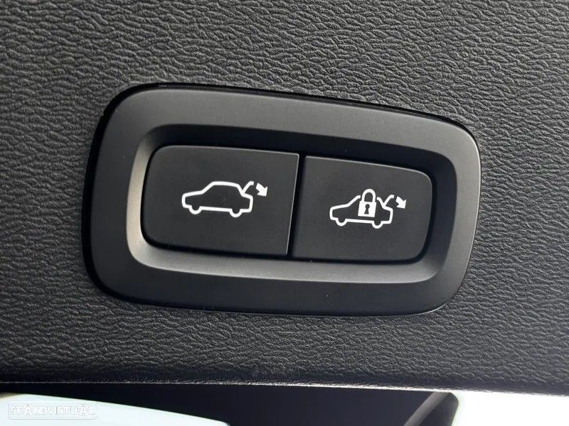 Volvo XC 40 1.5 T5 PHEV Plus Bright - 7