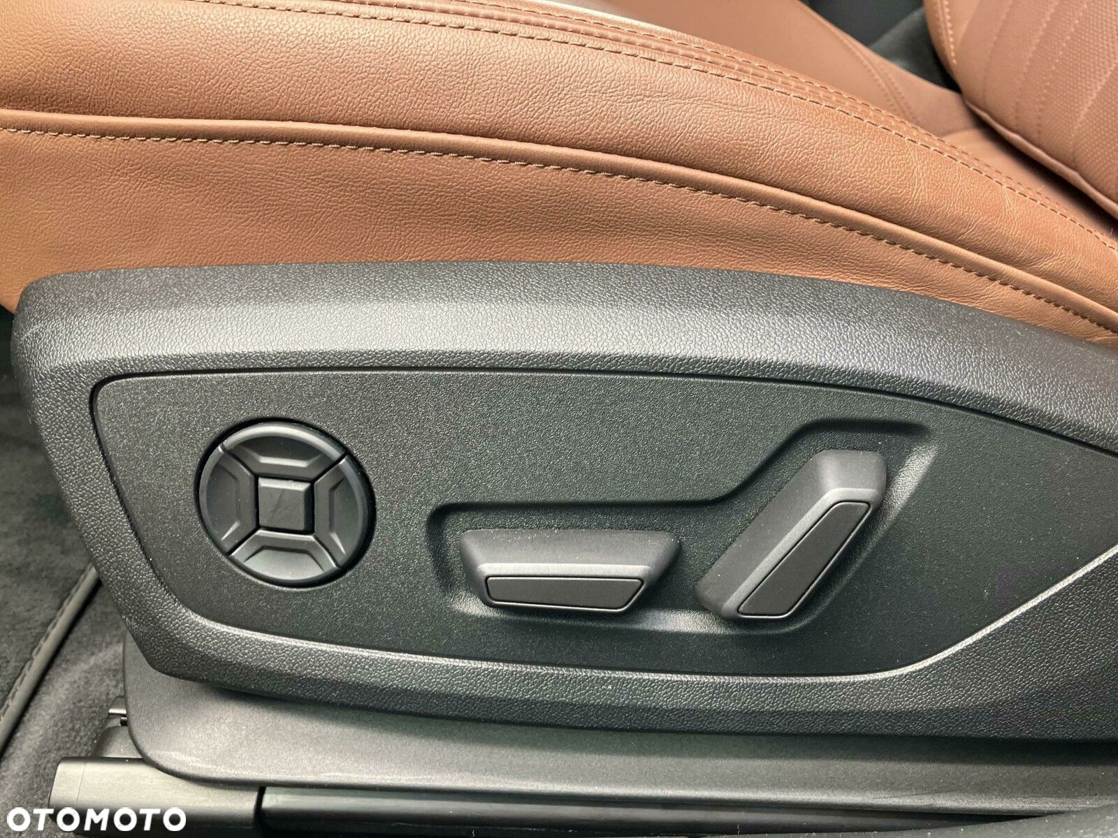 Audi A6 - 12