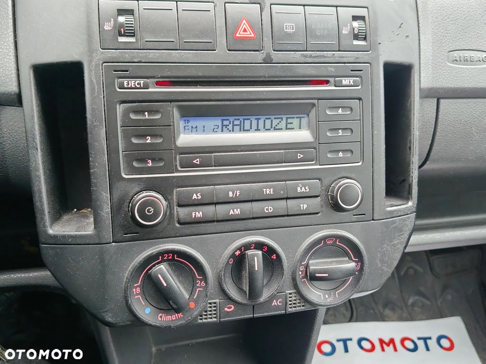 Volkswagen Polo 1.2 Comfortline - 23