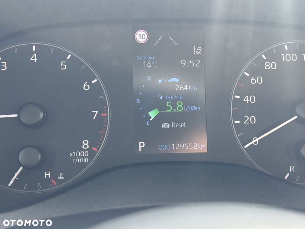 Toyota Yaris 1.5 Comfort CVT - 12