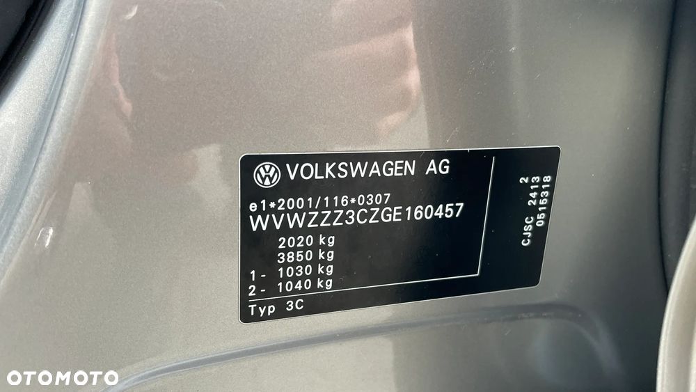 Volkswagen Passat 1.8 TSI BMT Highline - 30