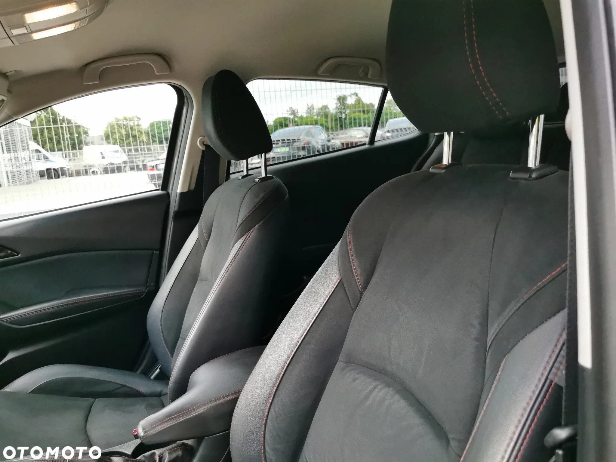 Mazda 3 SKYACTIV-G 120 NAKAMA - 14