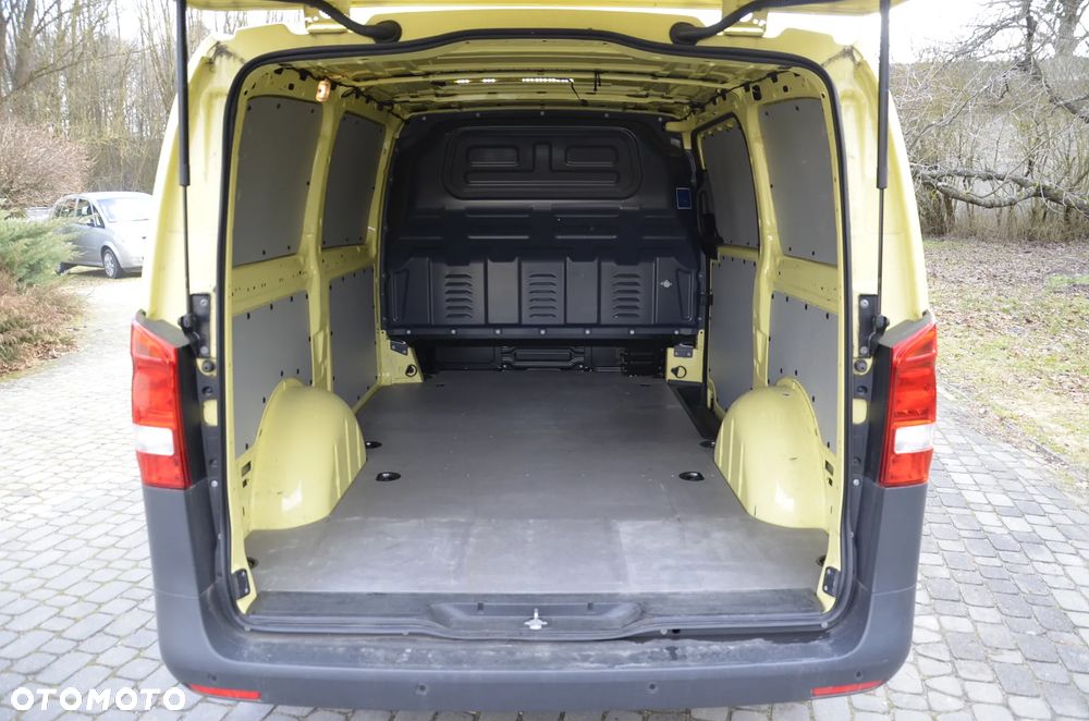 Mercedes-Benz Vito - 5