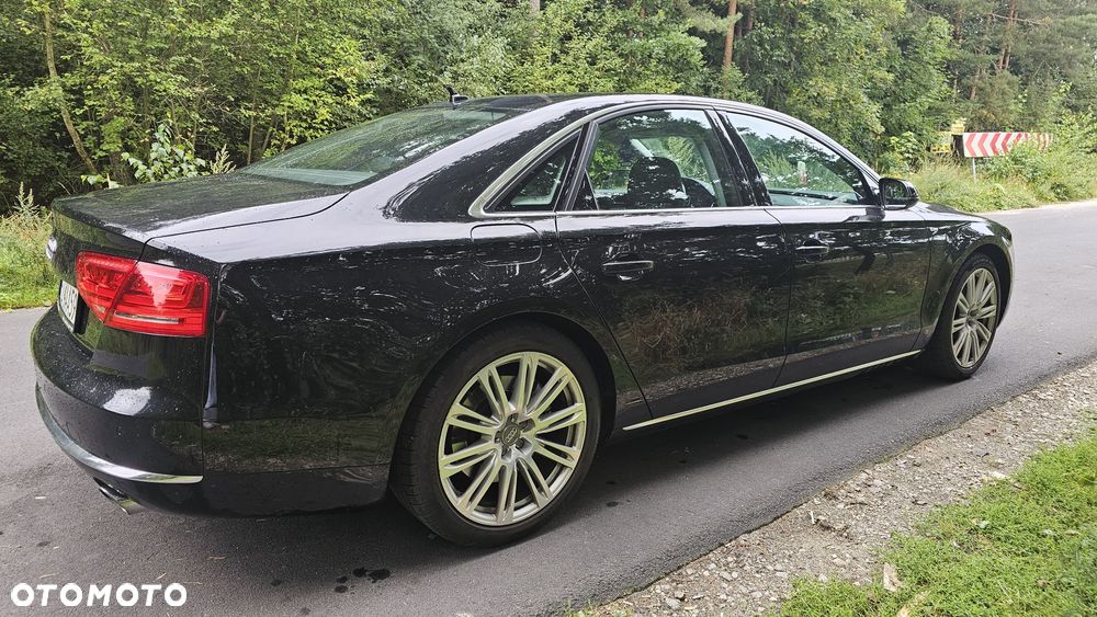 Audi A8 - 2