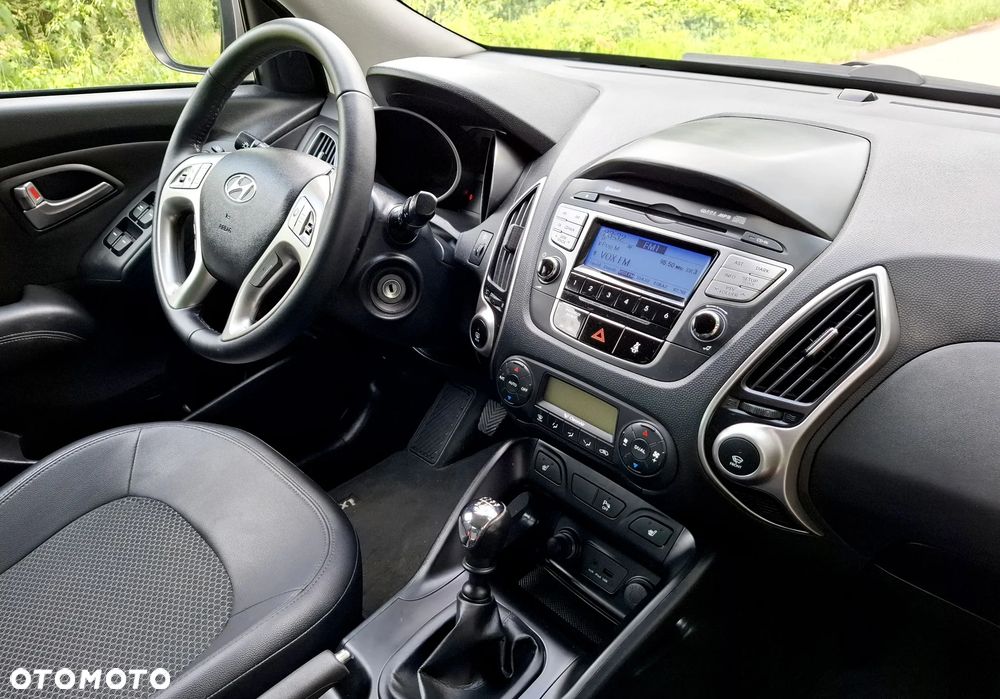 Hyundai ix35 2.0 CRDi 4WD Premium - 32