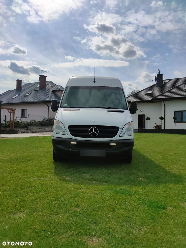 Mercedes-Benz SPRINTER - 2