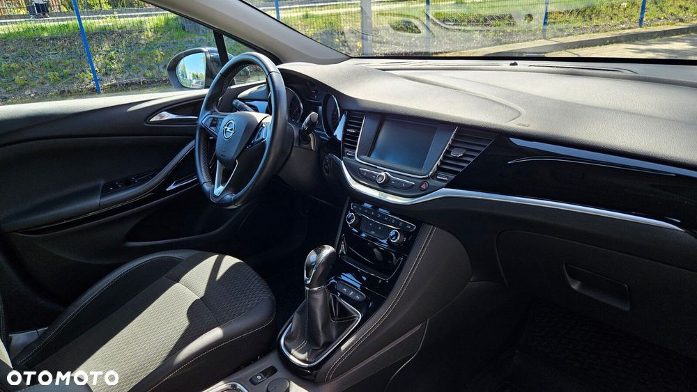 Opel Astra 1.4 T Elite S&S - 8