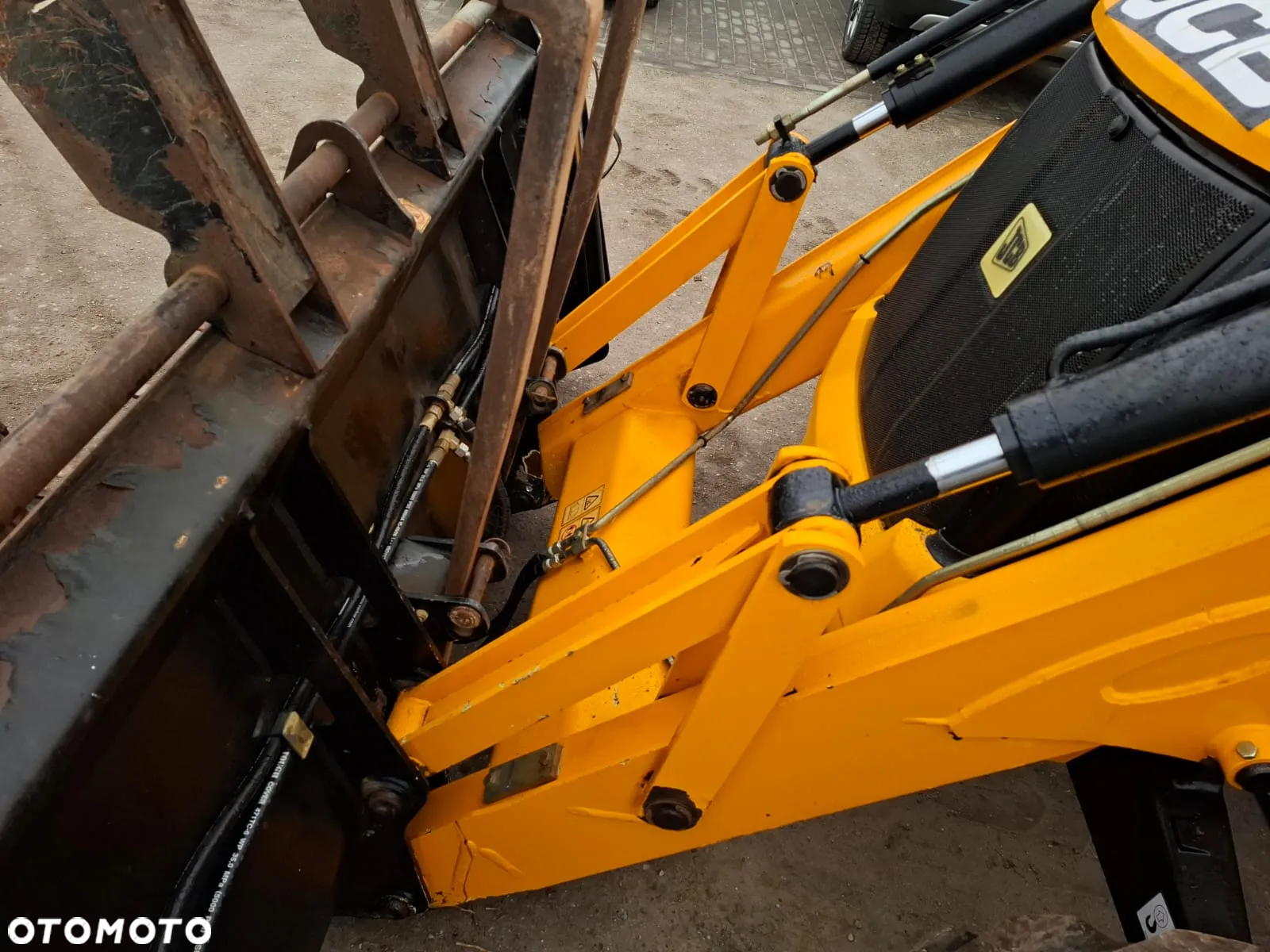 JCB 3CX - 13